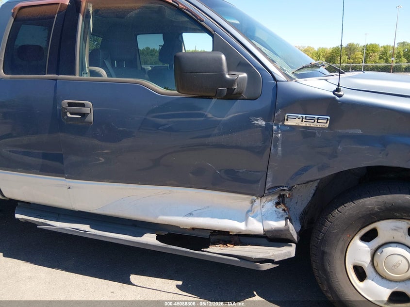 2004 FORD F-150 auction photo 6