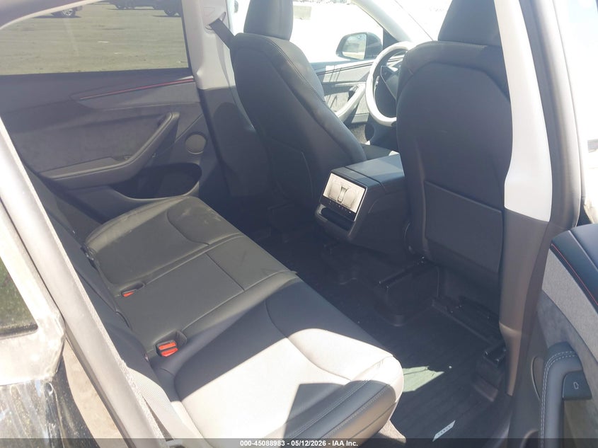 VIN: 7SAYGDED1TA582987 2026 TESLA MODEL Y PREMIUM REAR-WHEEL DRIVE/REAR-WHEEL DRIVE