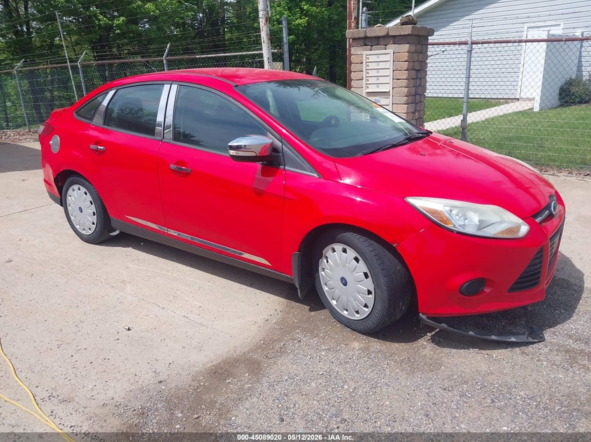 Vin: 1fadp3f21el361272, lot: 45586583, ford focus se 2014 img_1