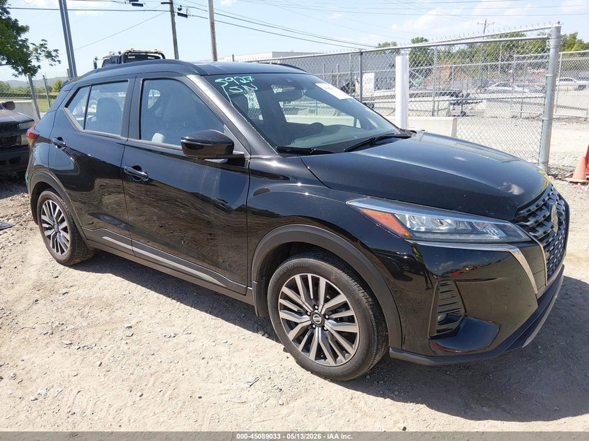 2021 NISSAN KICKS SR XTRONIC CVT