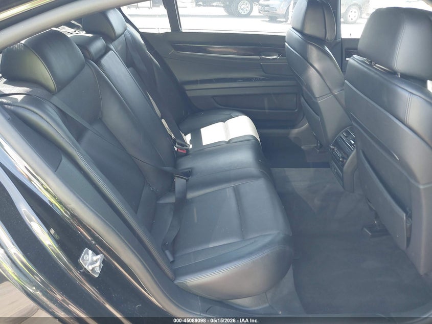 2012 BMW 750Li xDrive VIN: WBAKC8C58CC435161 Lot: 45089098