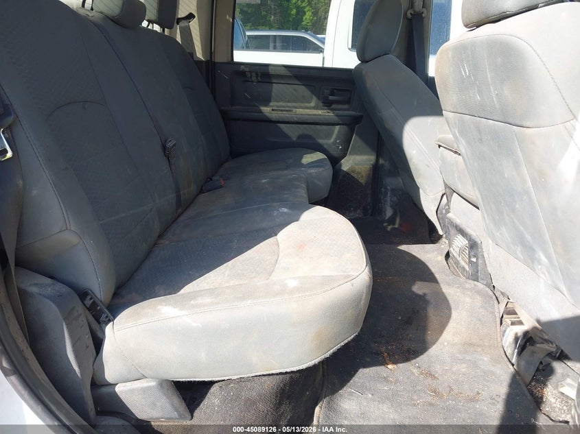 2017 Ram 3500 Tradesman 4X2 8' Box VIN: 3C63RPGL3HG618729 Lot: 45089126