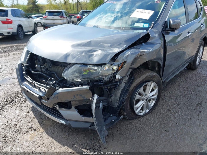 VIN 5N1AT2MV8JC751470 2018 NISSAN ROGUE S