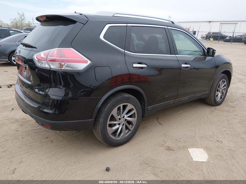 2015 NISSAN ROGUE auction photo 4