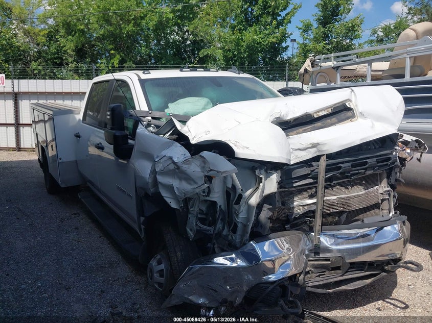 2023 CHEVROLET SILVERADO 3500HD CHASSIS auction photo 1