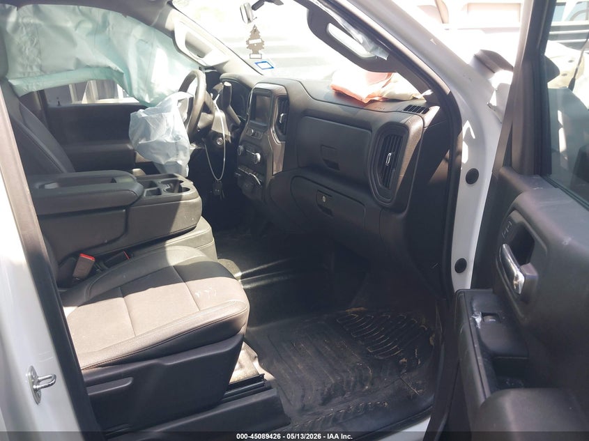 2023 CHEVROLET SILVERADO 3500HD CHASSIS auction photo 5