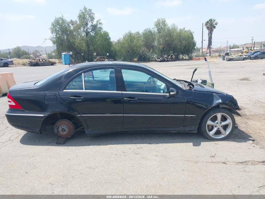 2005 Mercedes-Benz C 320 VIN: WDBRF64J75F569667 Lot: 45089439