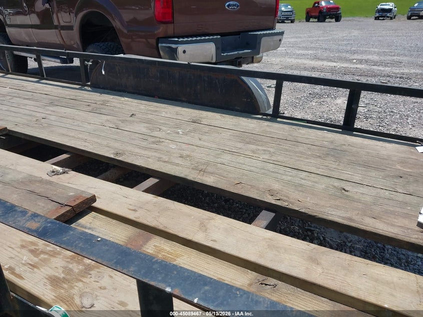 2009 LAWRIMORE 16' UTILITY TRAILER auction photo 8