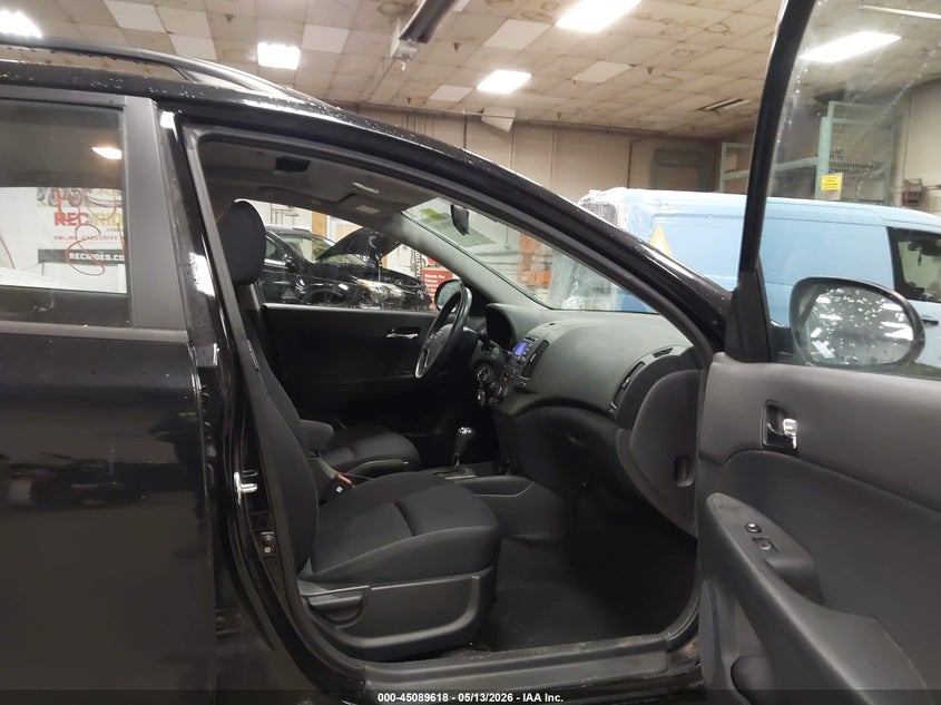 2010 HYUNDAI ELANTRA HATCHBACK 2.0L I-4 DOHC, VVT, 138HP
