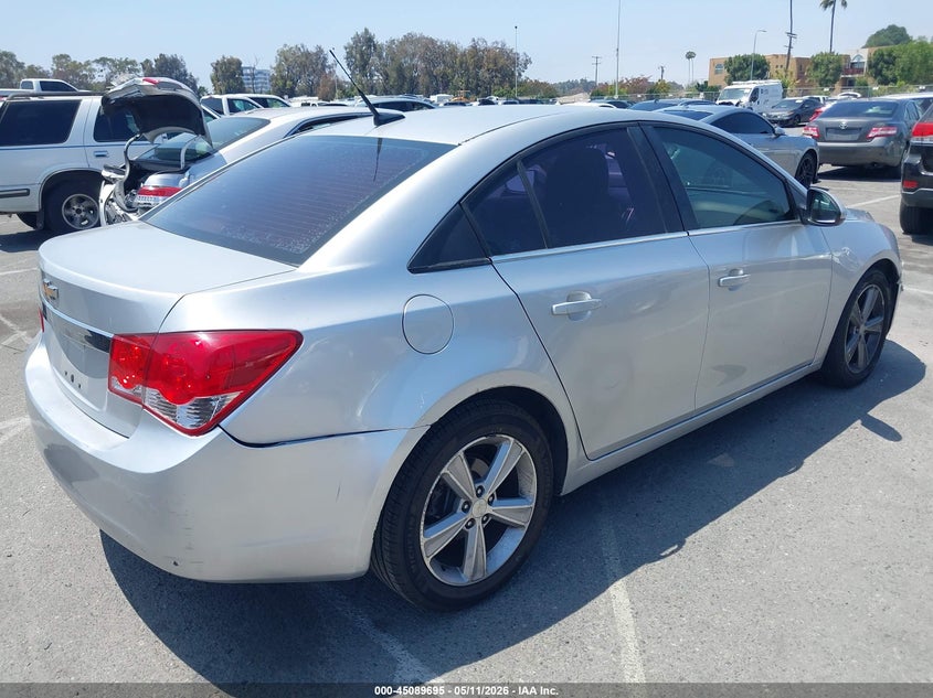 2013 CHEVROLET CRUZE auction photo 4