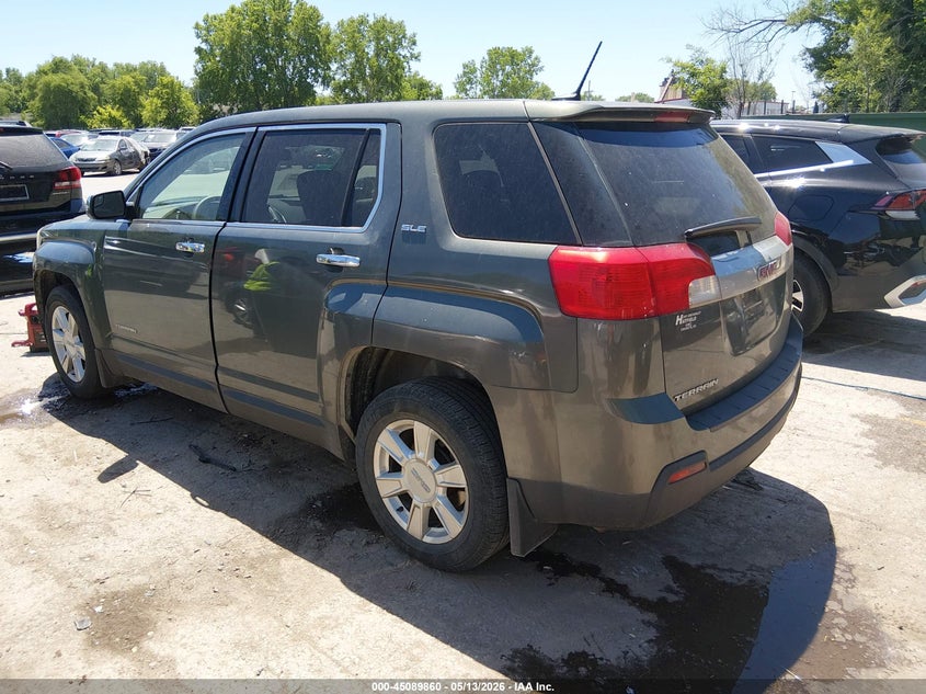 2013 GMC TERRAIN auction photo 3