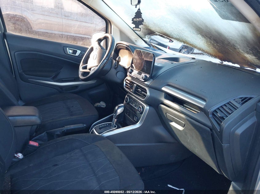 VIN MAJ6P1UL5JC240831 2018 FORD ECOSPORT SE