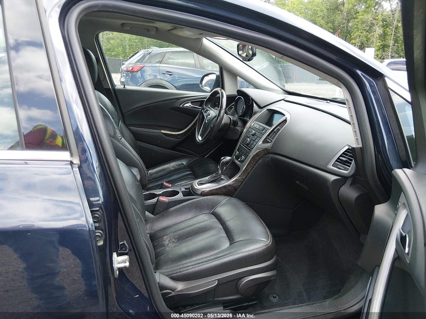 2015 BUICK VERANO auction photo 5