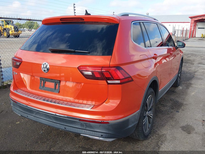 2019 VOLKSWAGEN TIGUAN auction photo 4