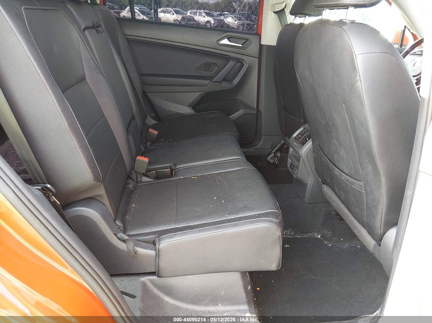 2019 VOLKSWAGEN TIGUAN auction photo 8