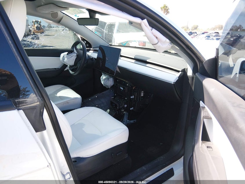 TESLA MODEL Y 2022 VIN 7SAYGDEF0NF345589