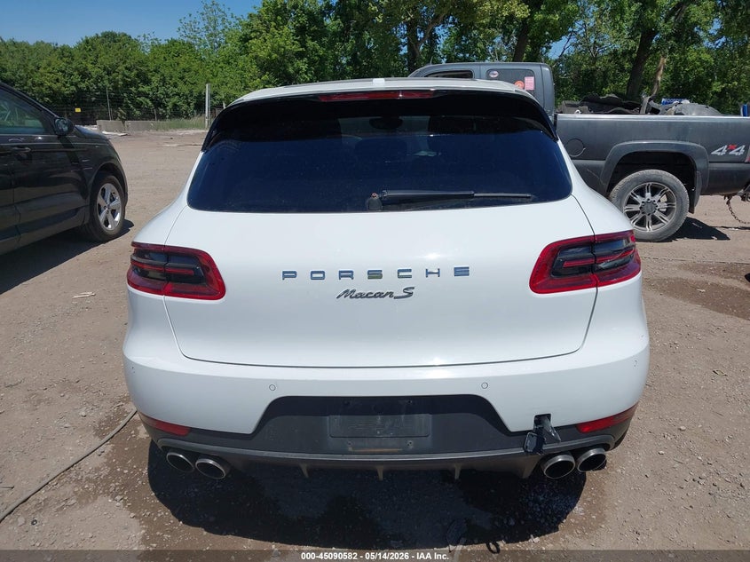 2015 Porsche Macan S VIN: WP1AB2A57FLB61522 Lot: 45090582