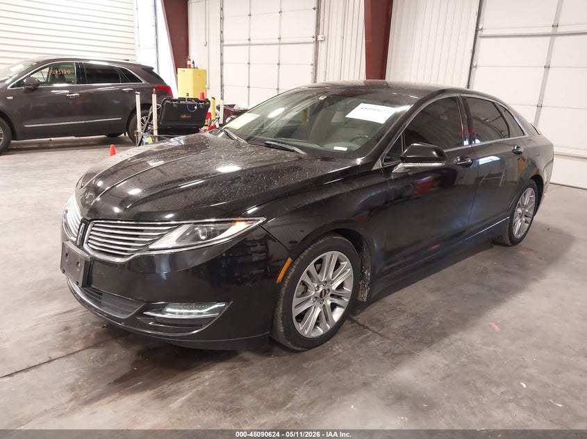 2016 LINCOLN MKZ HYBRID auction photo 2
