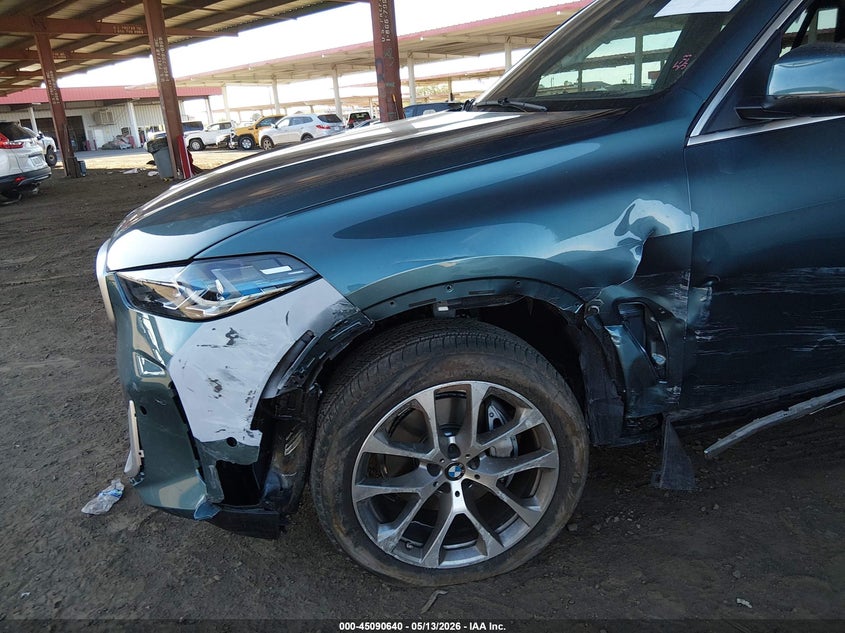 VIN: 5UX13EU04T9303400 2026 BMW X5 SDRIVE40I