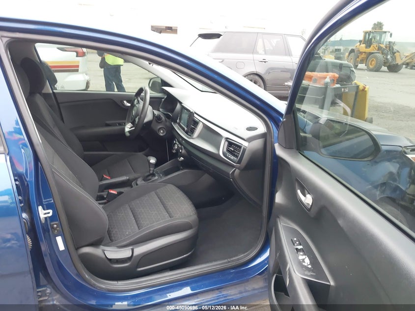 VIN 3KPA24AB7KE197880 2019 KIA RIO S