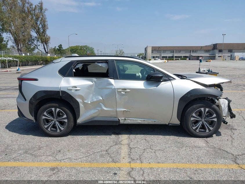 2024 Toyota Bz4X Xle VIN: JTMAAAAA2RA040781 Lot: 45090754