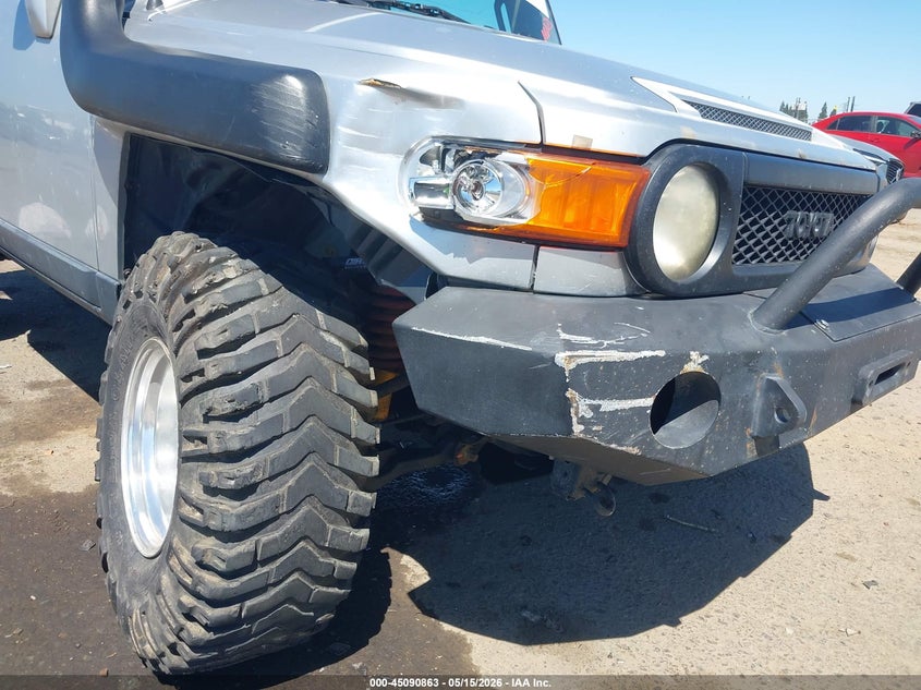 2008 Toyota Fj Cruiser VIN: JTEBU11F78K018951 Lot: 45090863