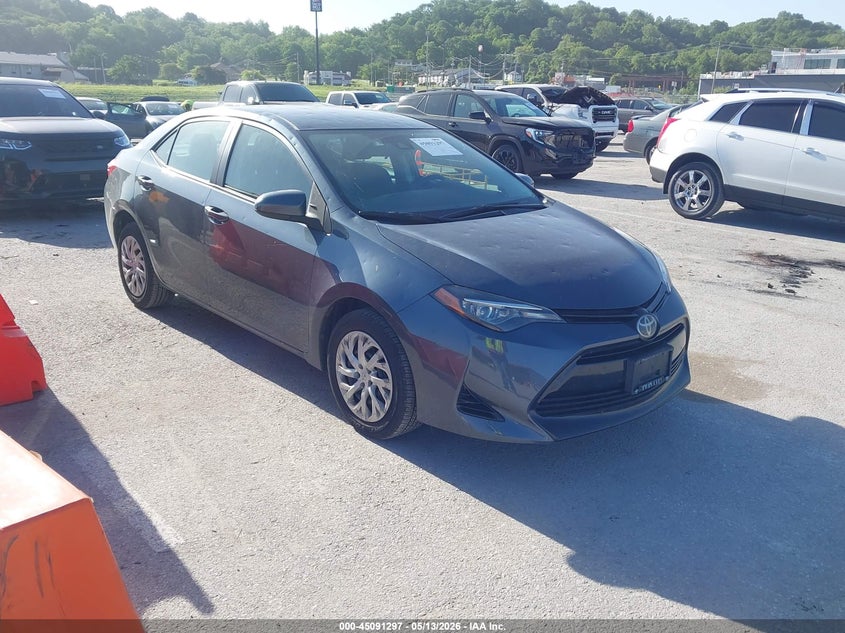 TOYOTA COROLLA LE 2018