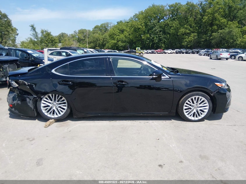 2017 LEXUS ES 350 — Фото 13