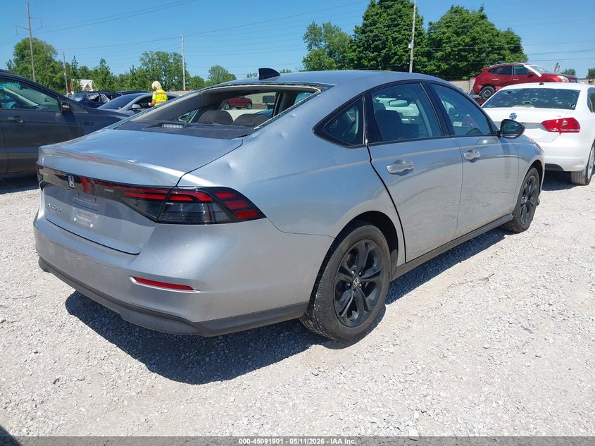 2025 HONDA ACCORD auction photo 4
