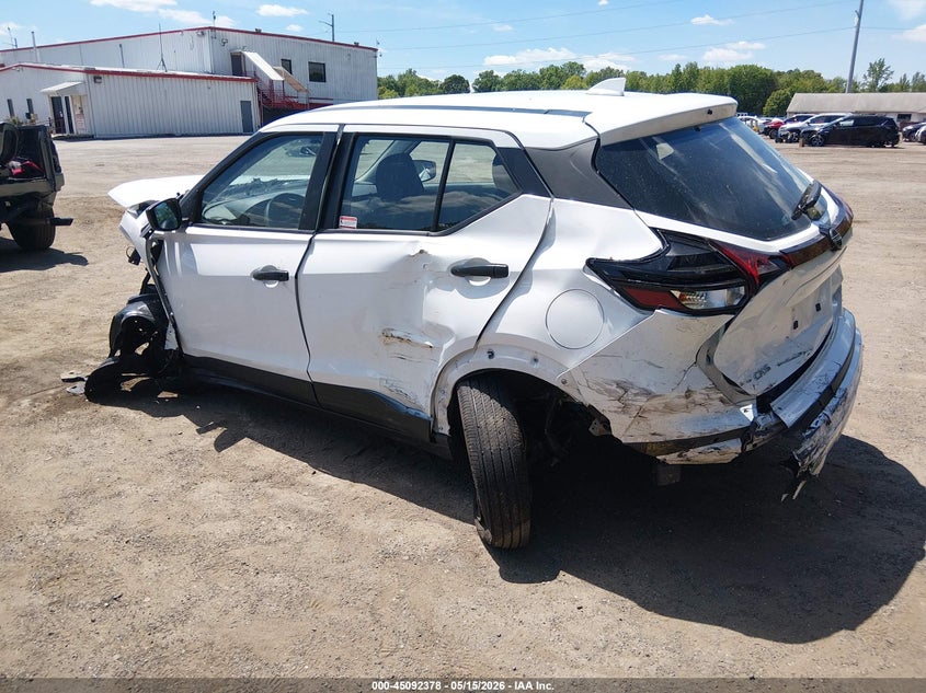 2025 NISSAN KICKS PLAY auction photo 3