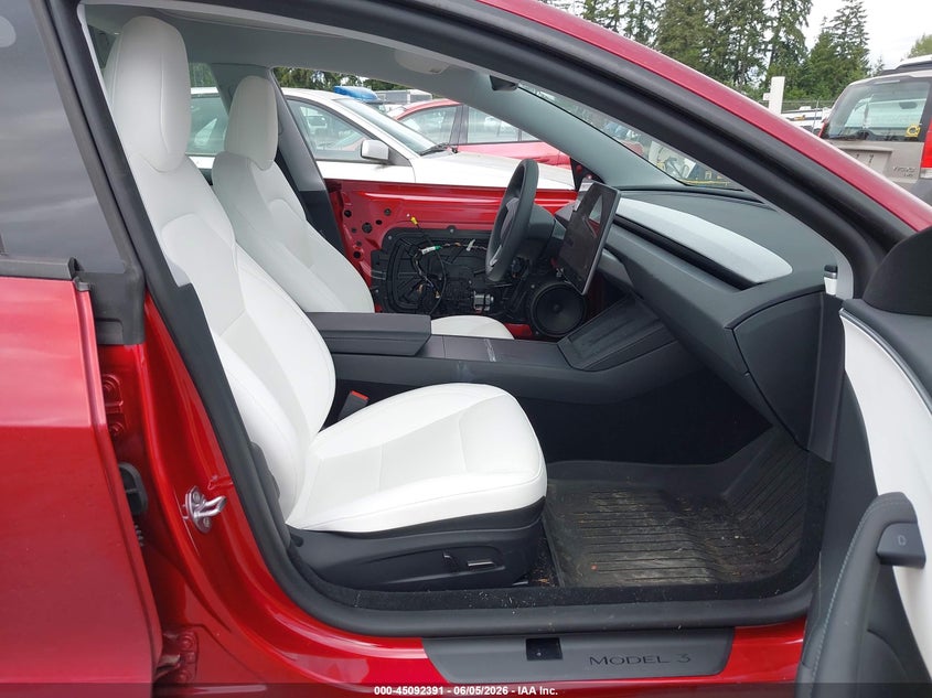 2025 TESLA MODEL 3 auction photo 5