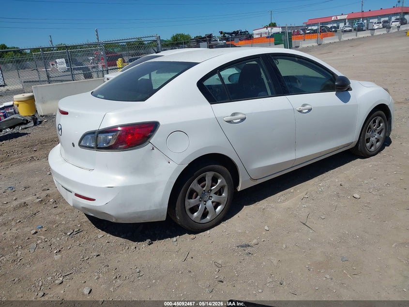 Vin: jm1bl1tf8d1812362, lot: 45590034, mazda mazda3 i sv 20134