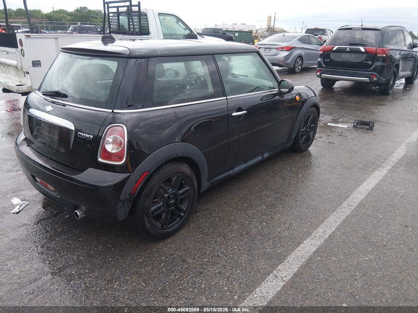 Vin: wmwsu3c57ct369721, lot: 45590136, mini cooper 20124