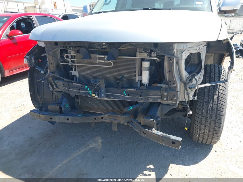 2017 NISSAN ARMADA auction photo 6