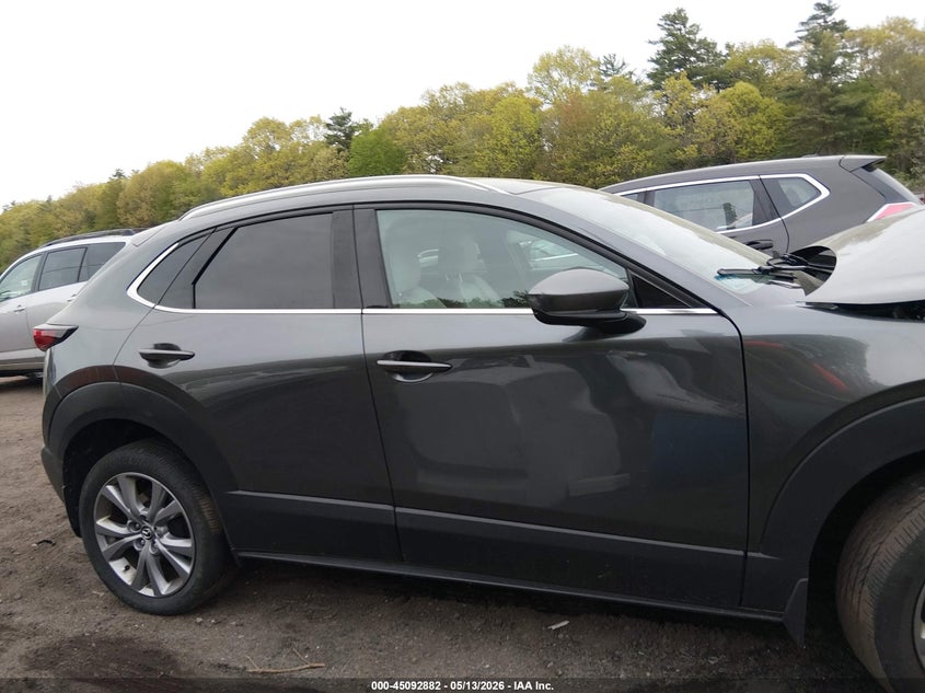MAZDA CX-30 - zdjęcie 13