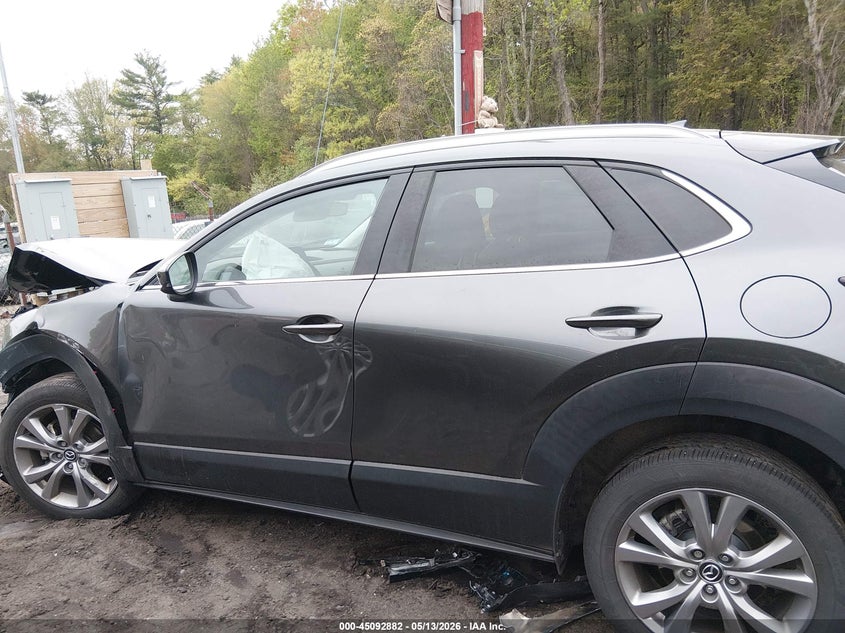 MAZDA CX-30 - zdjęcie 14