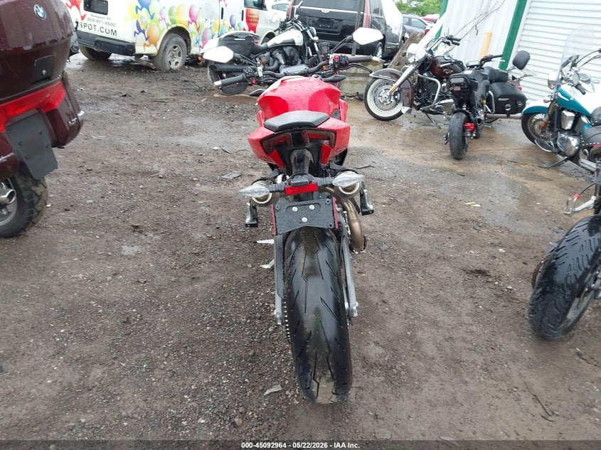 2025 Ducati Streetfighter V2/V2 S VIN: ZDMFAU8T0SB001254 Lot: 45092964