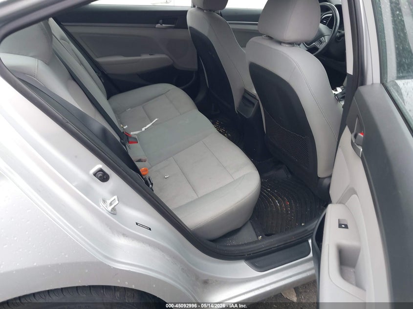 VIN 5NPD84LF6HH024142 2017 HYUNDAI ELANTRA SE