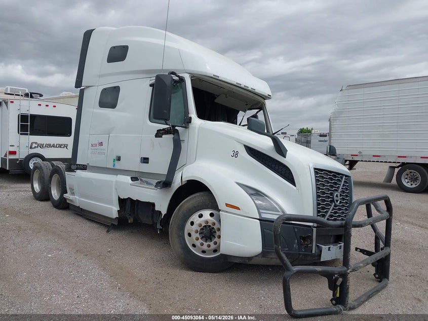 2024 VOLVO VNL