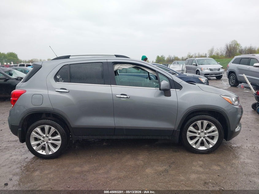 VIN 3GNCJRSB0LL207628 2020 CHEVROLET TRAX AWD PREMIER