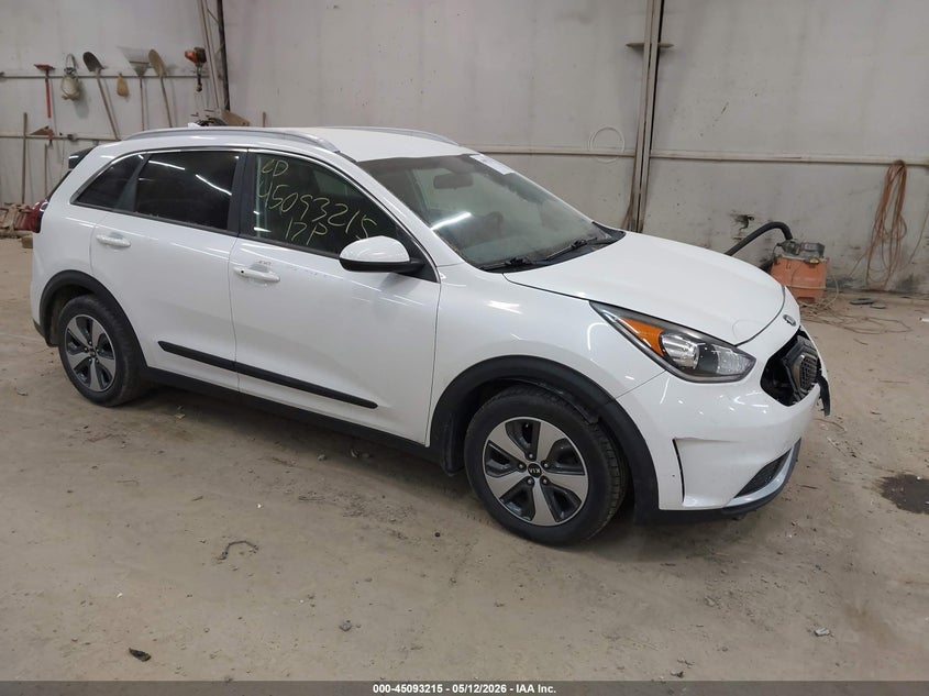 2017 KIA NIRO LX