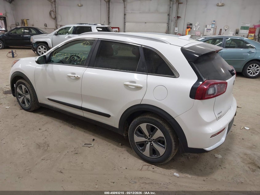 Vin: kndcb3lcxh5048831, lot: 45590782, kia niro lx 20173