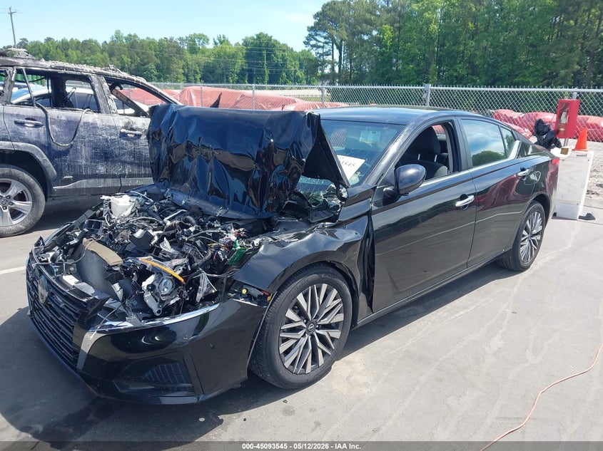 1N4BL4DV0PN338417 2023 Nissan Altima Sv Fwd photo 1