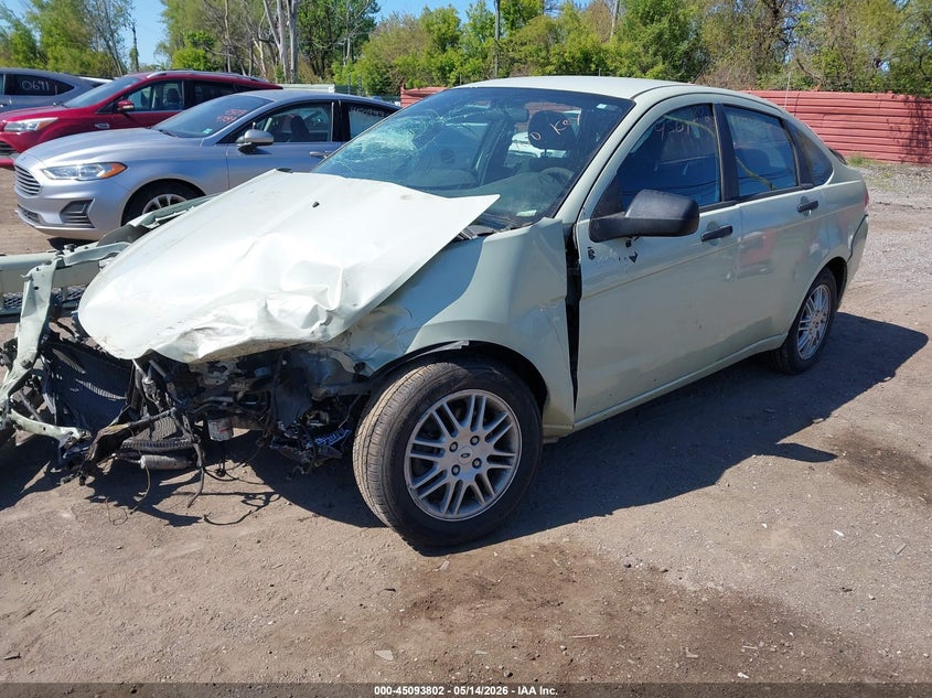 2011 Ford Focus Se 1FAHP3FNXBW146432 photo 1