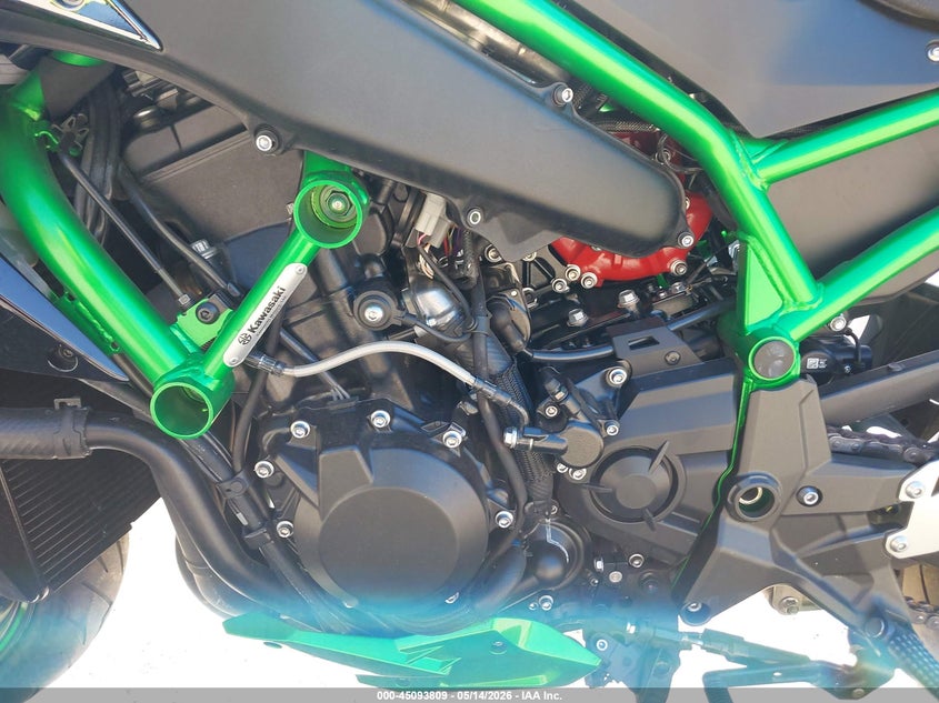 2024 Kawasaki Zr1000 L VIN: JKAZRCL15RA004033 Lot: 45093809