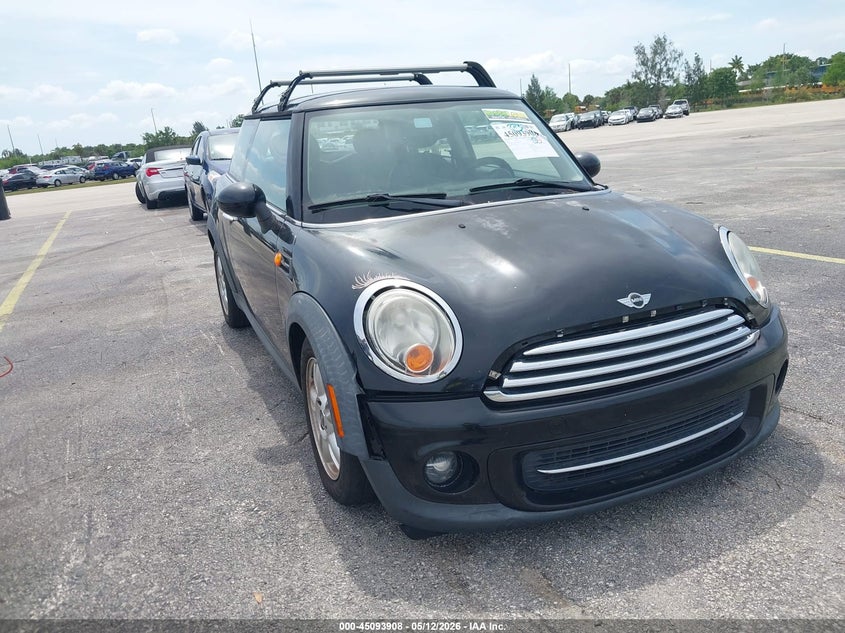 2012 Mini Cooper VIN: WMWSU3C54CT257703 Lot: 45093908