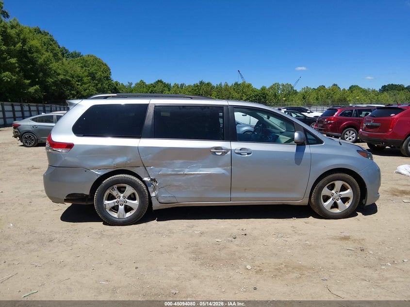 AtlanticExpress - Toyota Sienna
