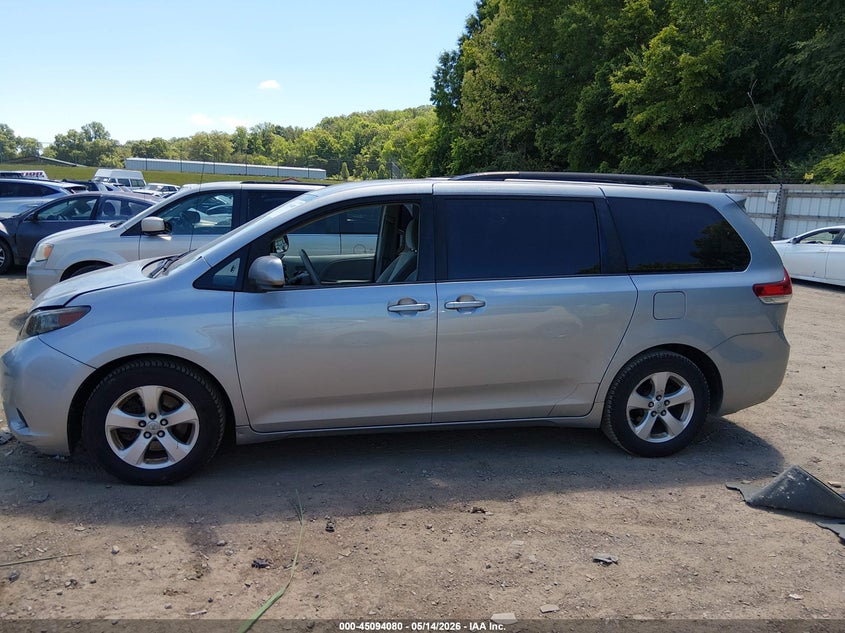 AtlanticExpress - Toyota Sienna