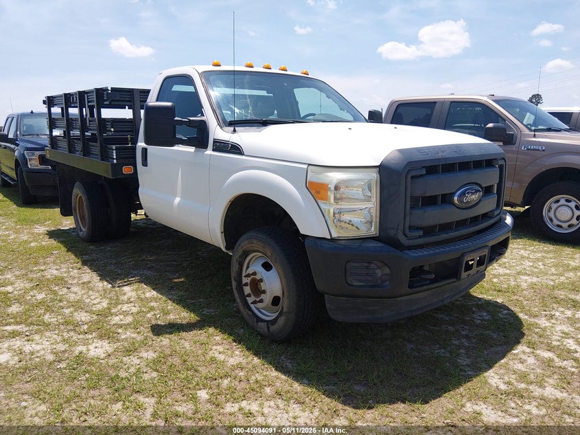 2015 FORD F-350 CHASSIS XL
