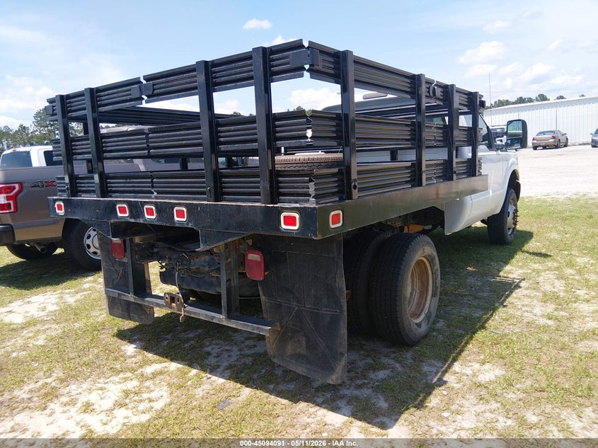 2015 Ford F-350 Chassis Xl White Lot 111045094091 Vin 1FDRF3H68FED30816